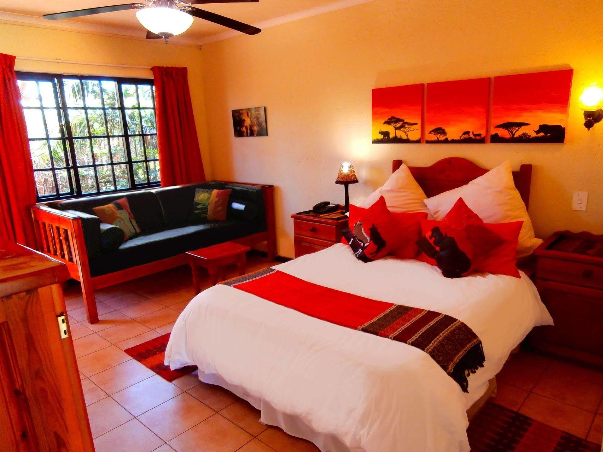 African Footprints Lodge Midrand Buitenkant foto